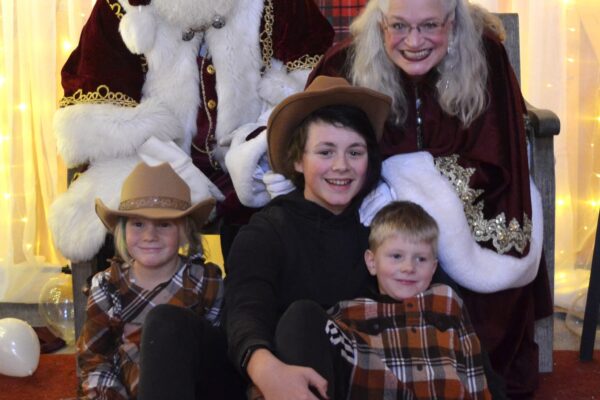 ClausesHopperGkids